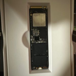 Samsung 980 pro ssd 2TB